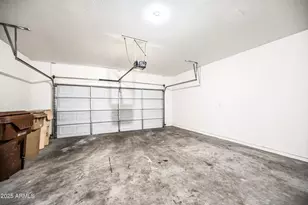 7026 W Cesar St, Peoria, AZ 85345 - Photo 20