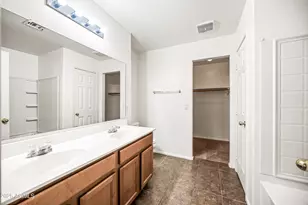 7026 W Cesar St, Peoria, AZ 85345 - Photo 14