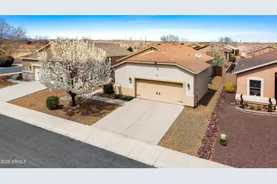 6422 E Kilkenny Place, Prescott Valley, AZ 86314 - Photo 2