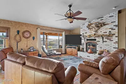 51829 N 295th Avenue, Wickenburg, AZ 85390 - Photo 10