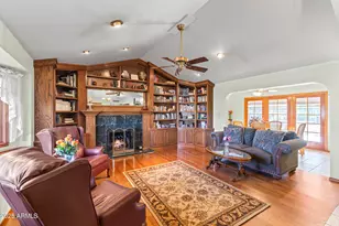 2047 W Cambridge Ave, Phoenix, AZ 85009 - Photo 8