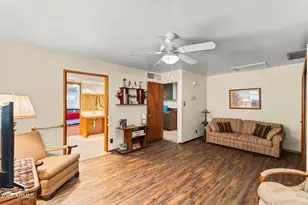 2047 W Cambridge Ave, Phoenix, AZ 85009 - Photo 14