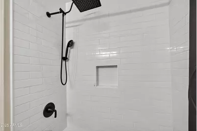 6831 S Oakmont Drive, Chandler, AZ 85249 - Photo 16