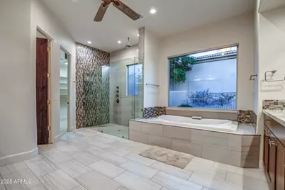 9671 E Monument Drive, Scottsdale, AZ 85262 - Photo 30