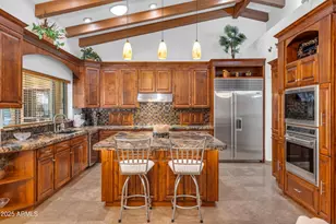 12234 S Yaki Ct, Phoenix, AZ 85044 - Photo 4