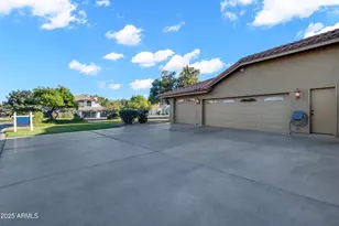 12234 S Yaki Ct, Phoenix, AZ 85044 - Photo 42