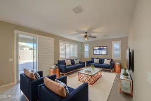 7926 W Medlock Dr, Glendale, AZ 85303 - Photo 2