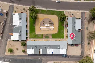 10620 W Oakmont Dr, Sun City, AZ 85351 - Photo 22