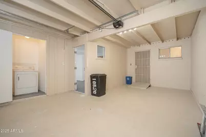 10620 W Oakmont Drive, Sun City, AZ 85351 - Photo 16