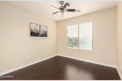 809 S 113th Avenue, Avondale, AZ 85323 - Photo 10