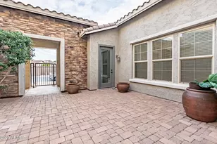 173 S 172nd Dr, Goodyear, AZ 85338 - Photo 2