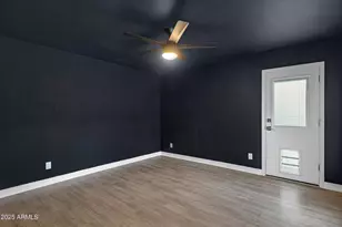 1627 E Newport Dr, Tempe, AZ 85282 - Photo 18