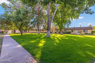 1627 E Newport Drive, Tempe, AZ 85282 - Photo 32