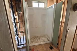 16001 N 70th Ave, Peoria, AZ 85382 - Photo 14