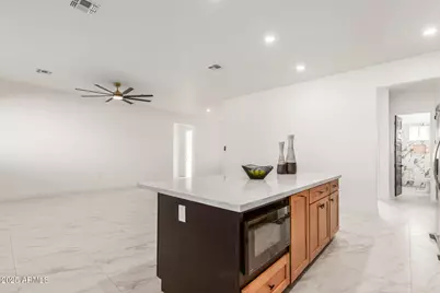 3219 S 198th Lane, Buckeye, AZ 85326 - Photo 16