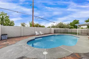 8542 N 42nd Dr, Phoenix, AZ 85051 - Photo 32