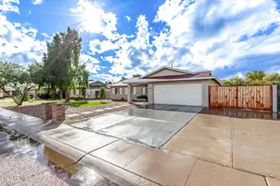 8542 N 42nd Dr, Phoenix, AZ 85051 - Photo 6