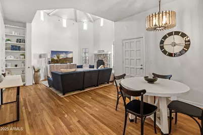 4540 N 44th Street #2, Phoenix, AZ 85018 - Photo 2