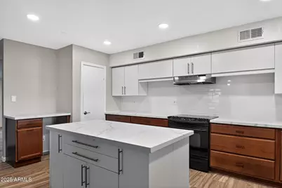 4911 W Beverly Lane, Glendale, AZ 85306 - Photo 8