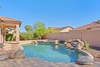 2413 W Sienna Bouquet Place, Phoenix, AZ 85085 - Photo 4