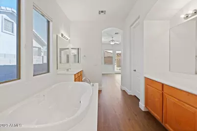 2413 W Sienna Bouquet Place, Phoenix, AZ 85085 - Photo 32