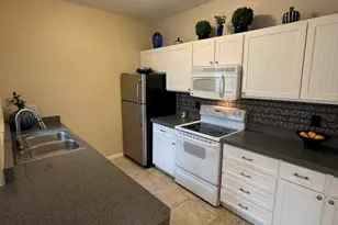 11333 N 92nd St, Scottsdale, AZ 85260 - Photo 2