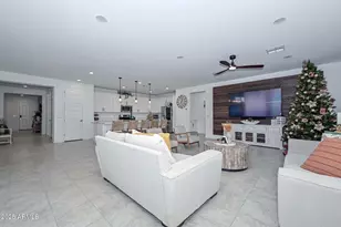 14010 W Mariposa Grande, Surprise, AZ 85387 - Photo 30