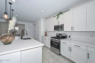 14010 W Mariposa Grande, Surprise, AZ 85387 - Photo 36