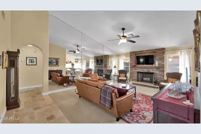 10083 E Dreyfus Avenue, Scottsdale, AZ 85260 - Photo 8