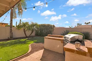 10083 E Dreyfus Ave, Scottsdale, AZ 85260 - Photo 46
