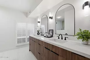 8171 E Del Caverna Dr, Scottsdale, AZ 85258 - Photo 24