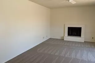 16477 E Ashbrook Dr, Fountain Hills, AZ 85268 - Photo 2