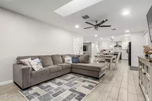 2216 W Berridge Ln, Phoenix, AZ 85015 - Photo 14