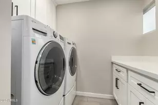 2216 W Berridge Ln, Phoenix, AZ 85015 - Photo 30