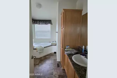 58 Acr 6009 --, Saint Johns, AZ 85936 - Photo 10