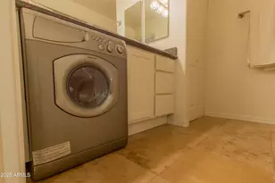 3619 E Monterosa St, Phoenix, AZ 85018 - Photo 10