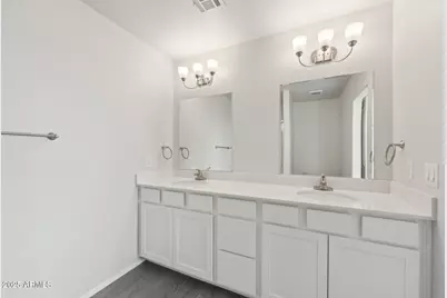 19462 W Birchwood Place, Buckeye, AZ 85326 - Photo 18