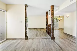 4822 E Earll Dr, Phoenix, AZ 85018 - Photo 8