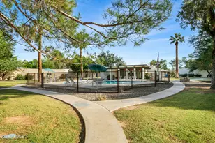 4822 E Earll Dr, Phoenix, AZ 85018 - Photo 26