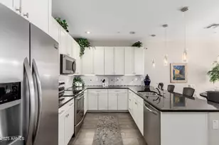 2821 S Skyline Dr, Mesa, AZ 85212 - Photo 4