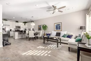 2821 S Skyline Dr, Mesa, AZ 85212 - Photo 1