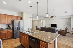 270 S San Marino Loop, Casa Grande, AZ 85194 - Photo 16