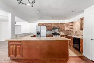 7340 N 7th Ave, Phoenix, AZ 85021 - Photo 12