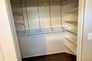 2725 E Mine Creek Rd, Phoenix, AZ 85024 - Photo 12