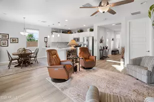 24887 N 172nd Dr, Surprise, AZ 85387 - Photo 10