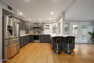 16640 N 54th Street, Scottsdale, AZ 85254 - Photo 8