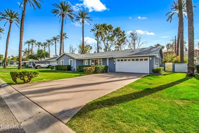 4623 E Catalina Drive, Phoenix, AZ 85018 - Photo 1