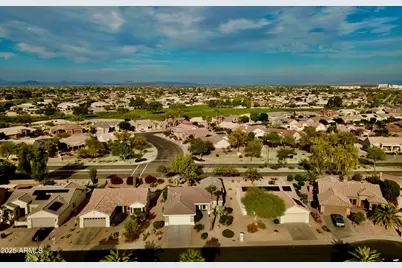 15624 W Azalea Lane, Surprise, AZ 85374 - Photo 2