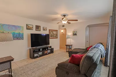 3018 W Lawrence Lane, Phoenix, AZ 85051 - Photo 4