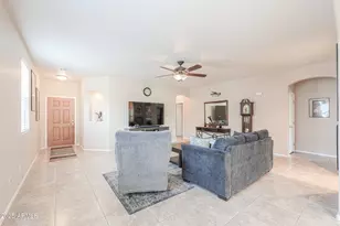 19228 N Ventana Ln, Maricopa, AZ 85138 - Photo 10